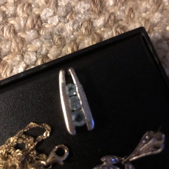 Jewelry bundle - Picture 6 of 8